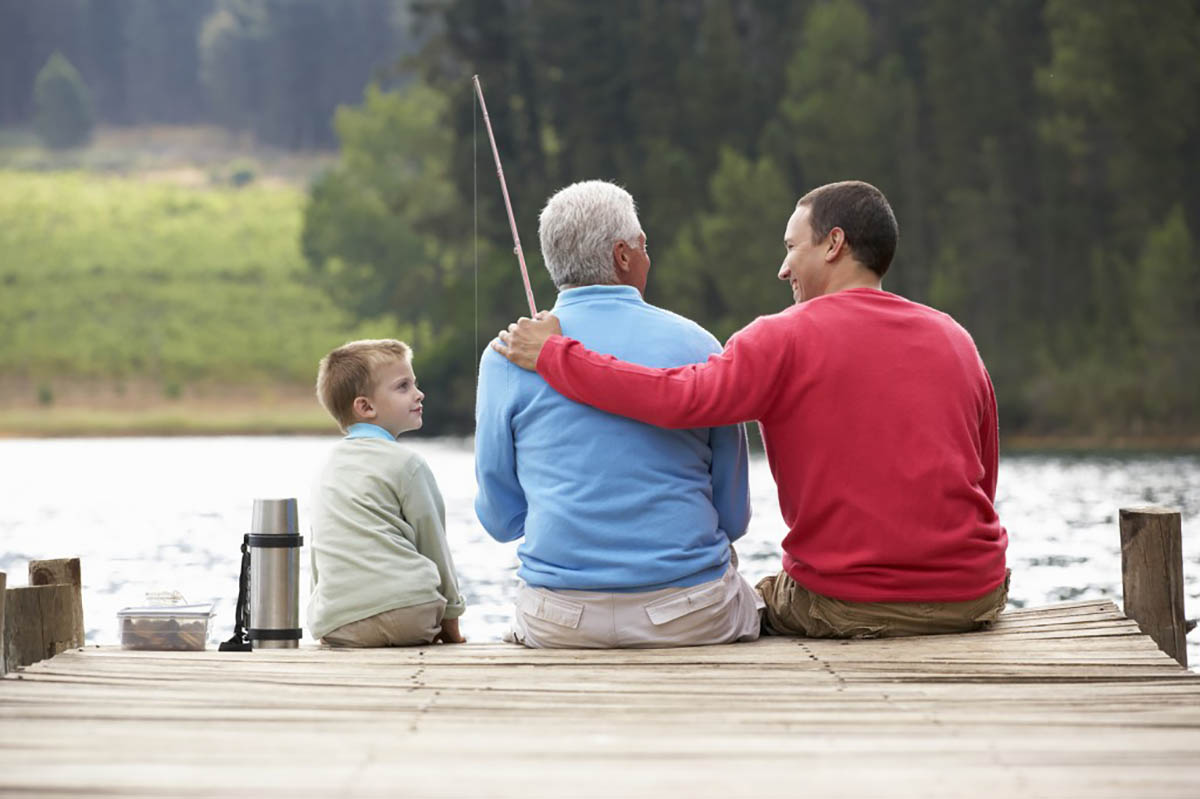 Apák Napja: Hallásvesztés miatt se maradjon ki a társalgásból!